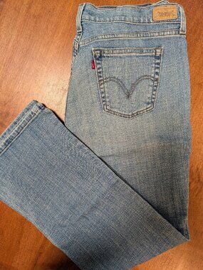 Levi's 515 Bootcut Jeans Mid-Rise Medium Wash Women's Size 16